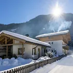 Appartement In Wald Near Krimml Waterfalls