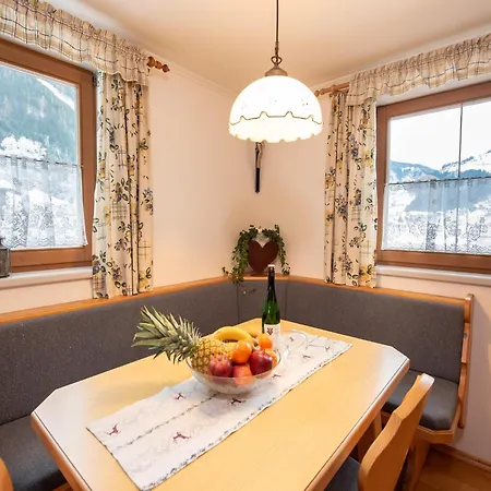 Апартаменты In Wald Near Krimml Waterfalls *