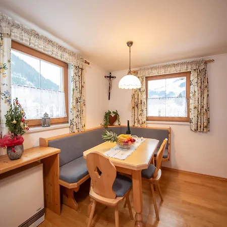 Apartmán In Wald Near Krimml Waterfalls *