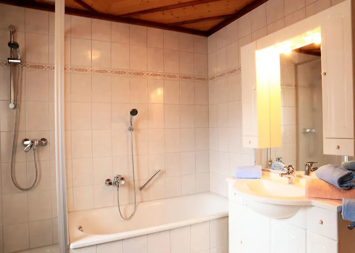 In Wald Near Krimml Waterfalls וואלד אים פינצגאו